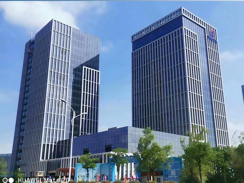 南通二建总商办楼、地下车库项目外檐幕墙施工工程